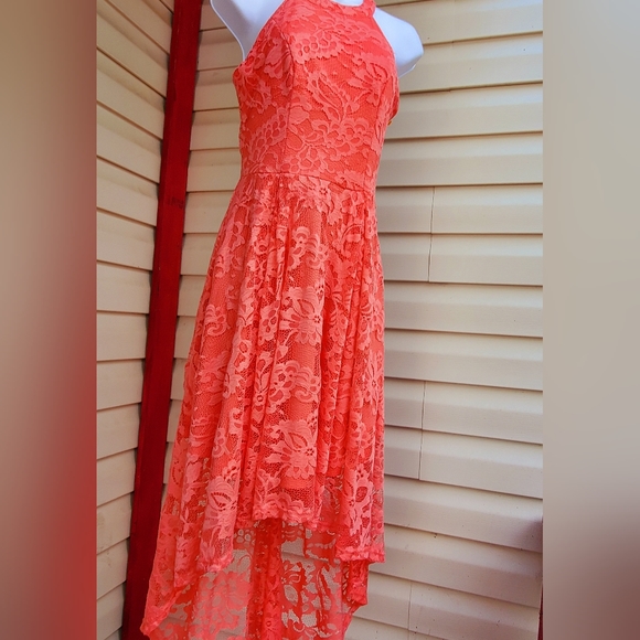 Lace Floral High-Low Dress - Picture 8 of 17